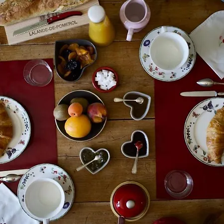 Frühstückspension Tournefeuille La Cure Saint-Émilion