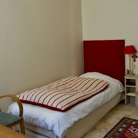 Bed & Breakfast Tournefeuille La Cure Saint-Émilion