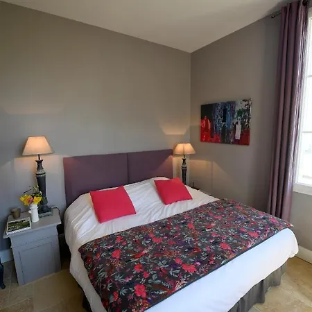 Tournefeuille La Cure Bed & Breakfast